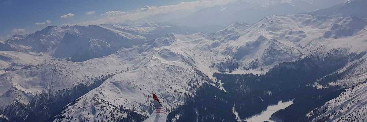 Flugwegposition um 10:47:02: Aufgenommen in der Nähe von Gemeinde Obernberg am Brenner, Obernberg am Brenner, Österreich in 2762 Meter